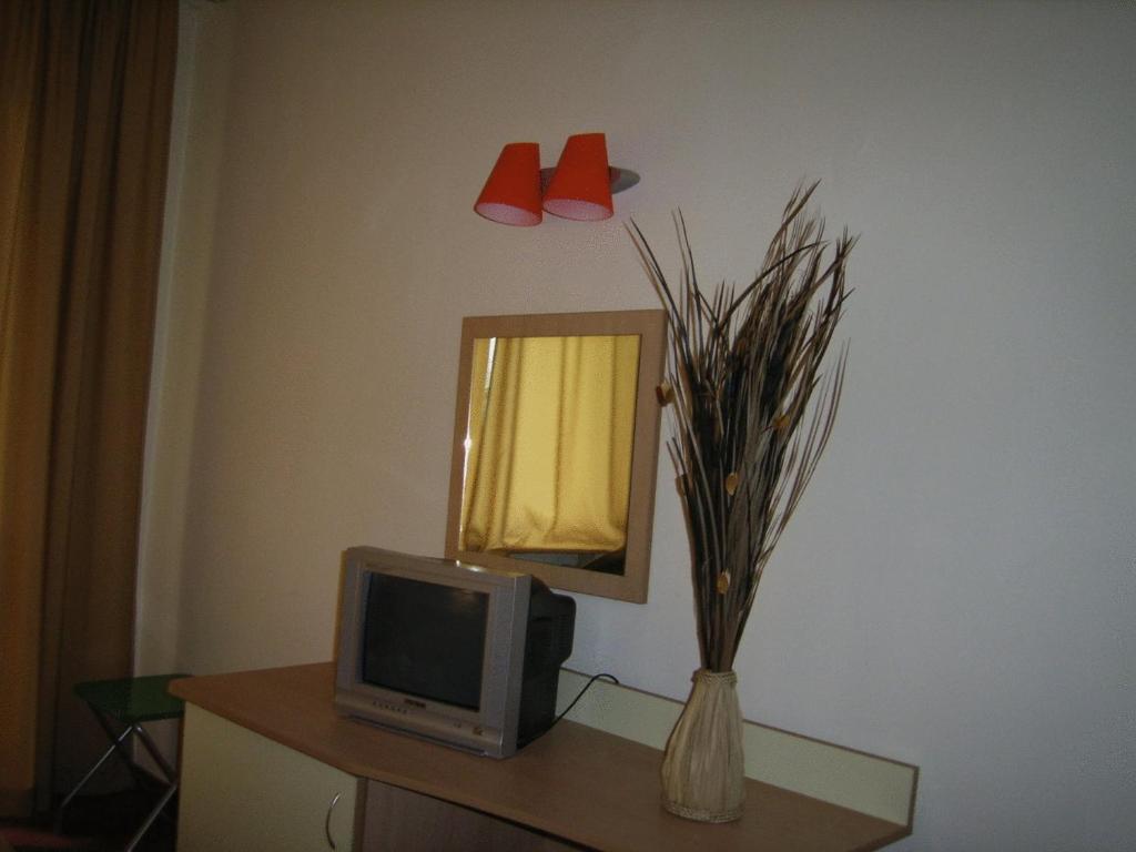 Bor Hotel Belitsa  Exteriör bild